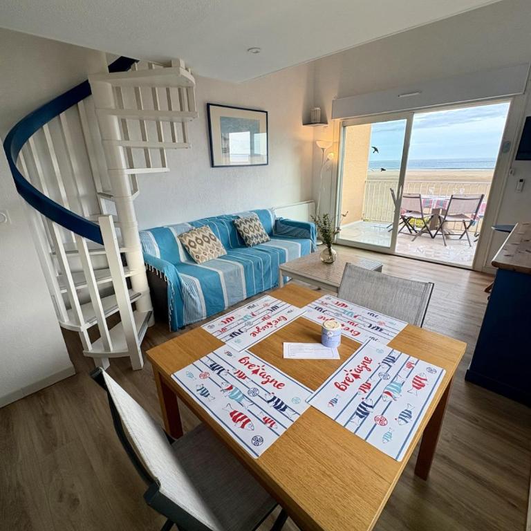 Duplex front de mer avec terrasse privée - Apartment mit 2 Schlafzimmern, Terrasse und Meerblick - 7