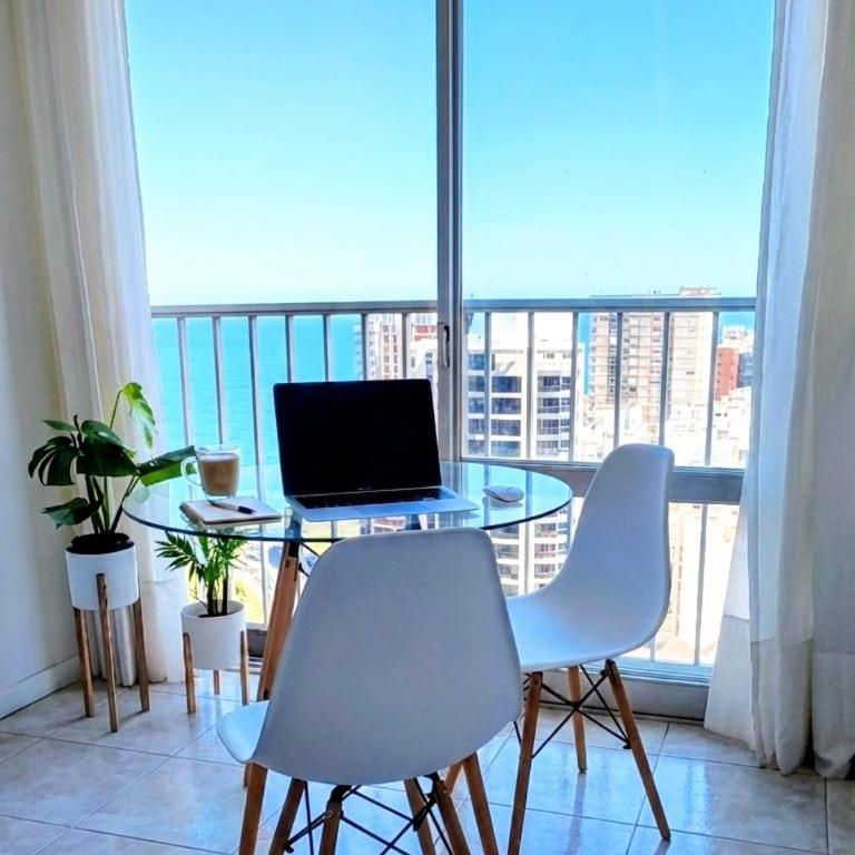 Monoambiente Edificio Havanna, luminoso, vista al mar, piso 23 - Apartamento de 1 dormitorio - 1