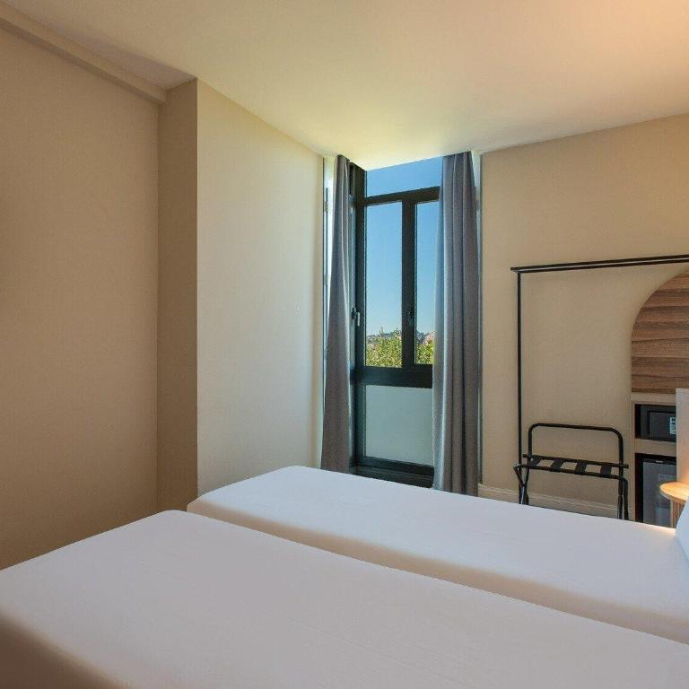B&B Hotel Firenze City Center - Camera Doppia con Letti Singoli - 3
