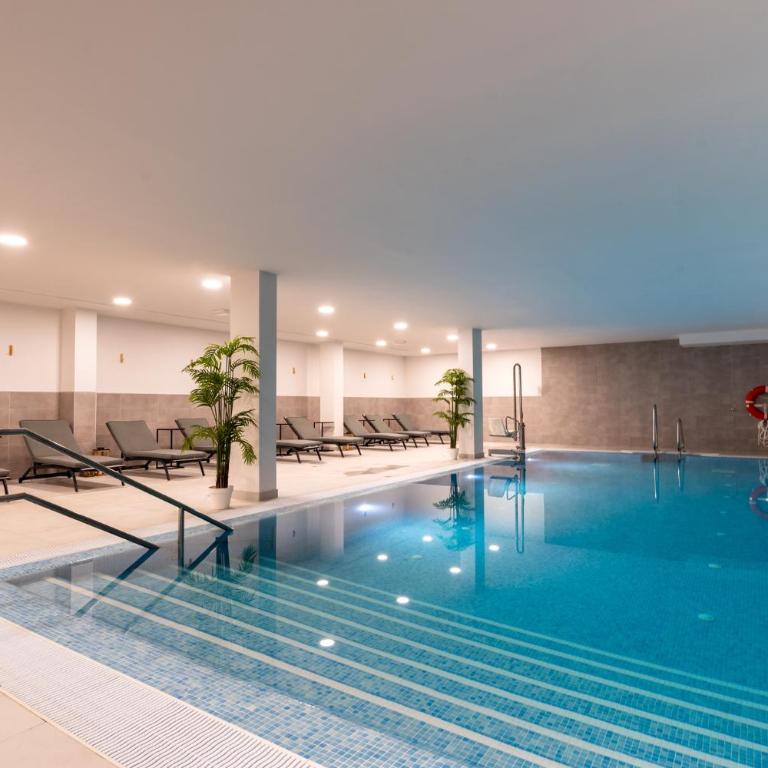 Modern apartment with sea and poolview - Apartment - Ground Floor - 2