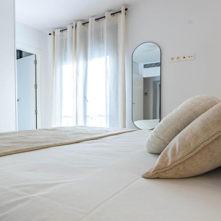 Apartamentos Medina Suites Cordoba - Apartamento Deluxe de 3 dormitorios - 5