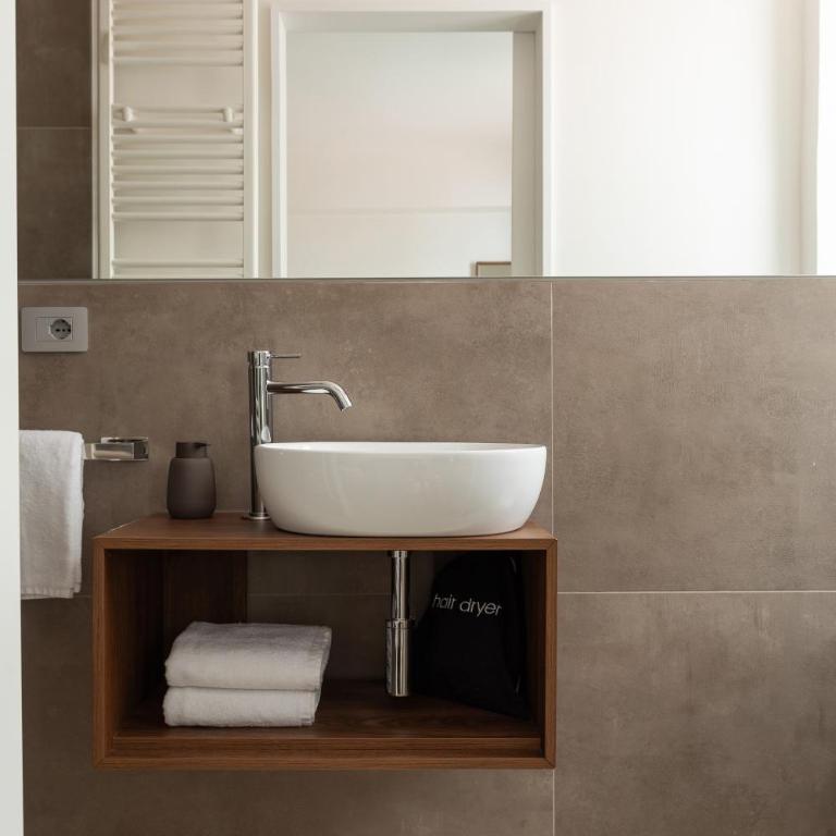 The Collector - Design Boutique Residence by the Grand Canal, Ponterosso - Appartamento con 2 Camere da Letto e Vista Città - 11