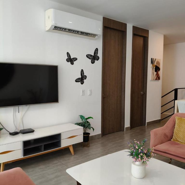 Lujoso Condominio con acceso a playa - Apartamento de 2 dormitorios - 16