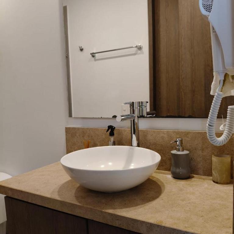 Lujoso Condominio con acceso a playa - Apartamento de 2 dormitorios - 24