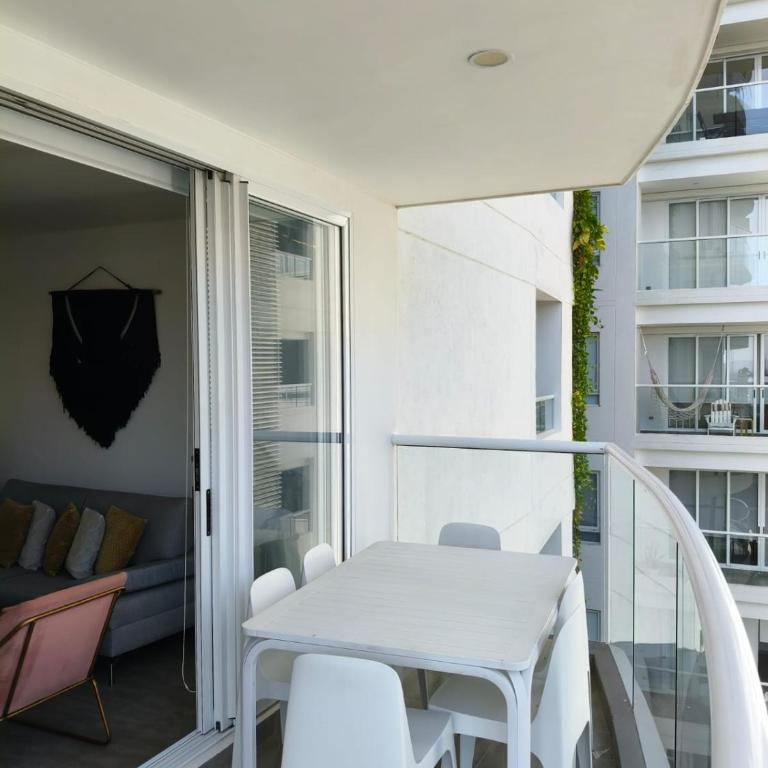 Lujoso Condominio con acceso a playa - Apartamento de 2 dormitorios - 48