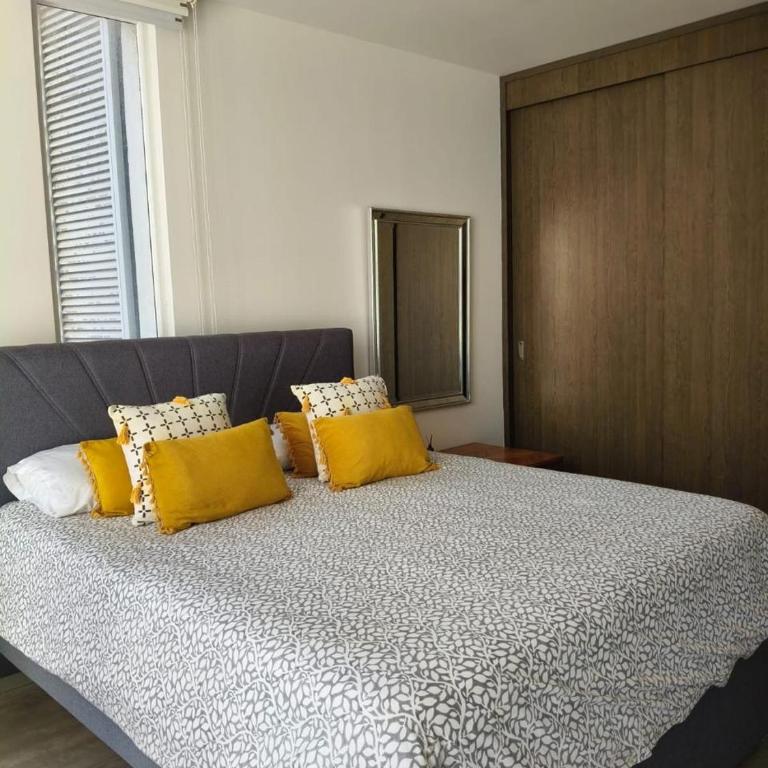 Lujoso Condominio con acceso a playa - Apartamento de 2 dormitorios - 50