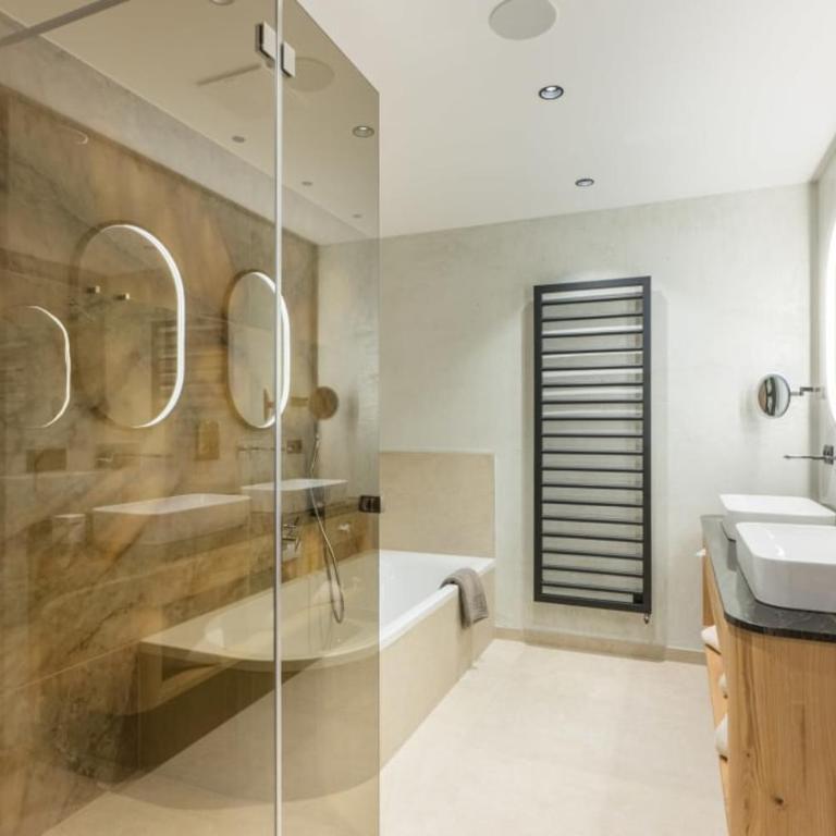 Ferienhotel Sonnenhof - Suite mit Bergblick - 2