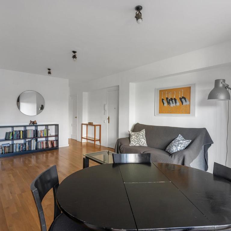 Comfy Apartment 150m from San Juan Beach - Three-Bedroom Apartment - 11