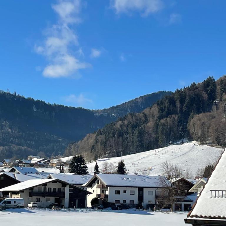 Hasenchalet Ruhpolding, Ferienhaus 120m2, 11 Personen, Chiemgau-Karte - Haus mit 5 Schlafzimmern - 11