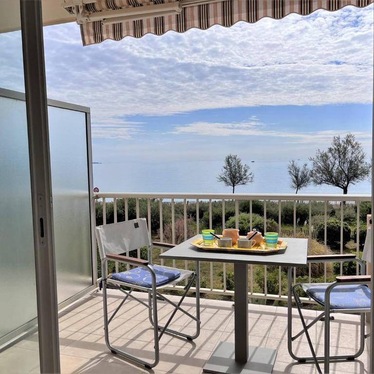 LV280-F116 Appartement Studio cabine 4 couchages LE LAVANDOU - Studio mit Meerblick - 2