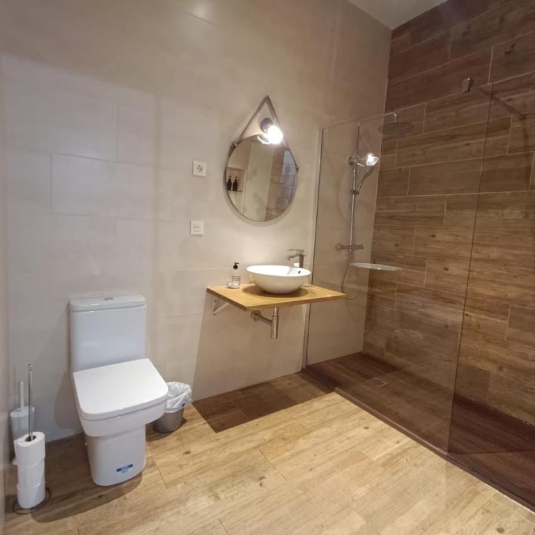Sunny Stay Guest Houses - Double Room with Private Bathroom - 15