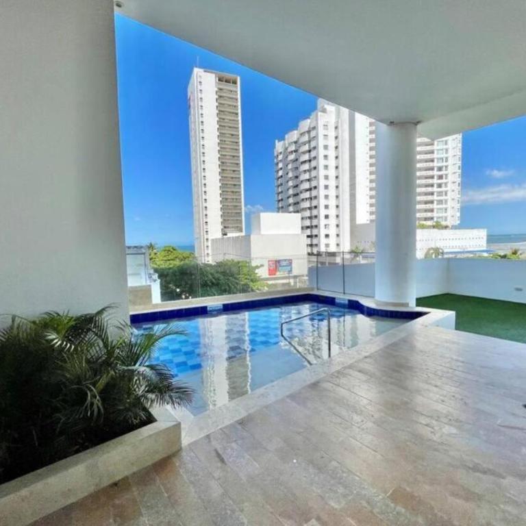 Apto cerca al mar y centro histórico - Three-Bedroom Apartment - 6