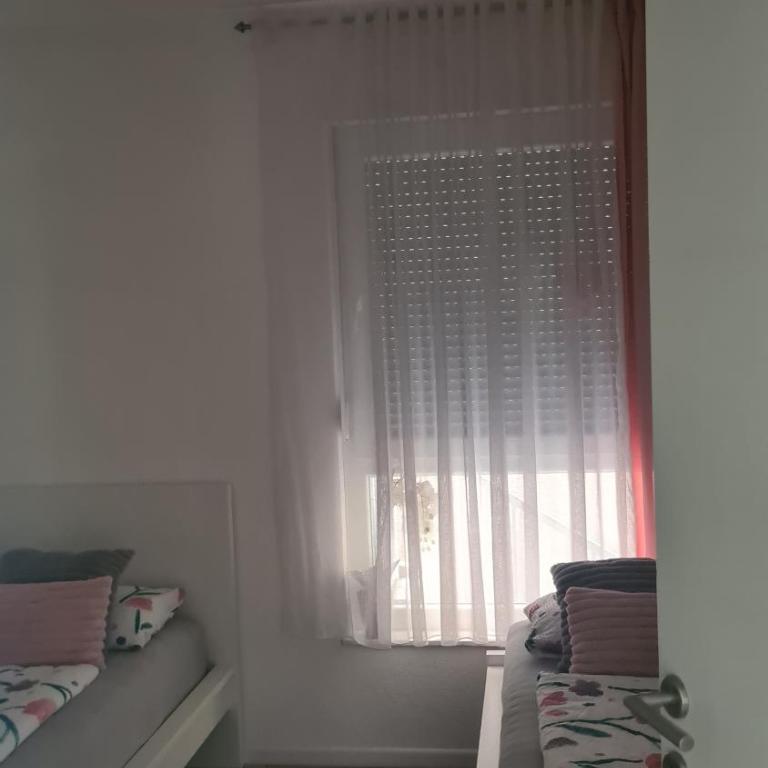 Apartment Merry Harmony Heights - Balcony & Free Garage & Parking - Two-Bedroom Apartment - 48