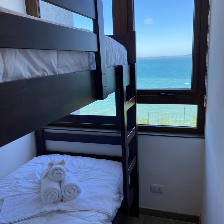 Departamento con vista soñada - Two-Bedroom Apartment - 69
