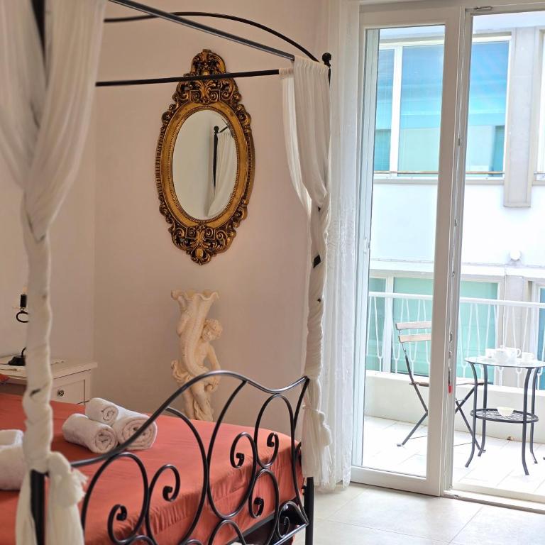 Katy Charm Apt - Appartamento con 2 Camere da Letto - 31