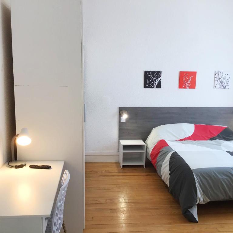 Appartements Sun, centre ville, parking, proche Sanctuaire - One-Bedroom Apartment - 10