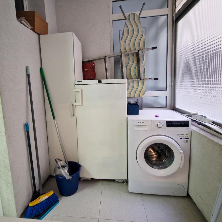 Apartamentos Meson del Barro - Alojamientos Pamplona - Four-Bedroom Apartment - 14