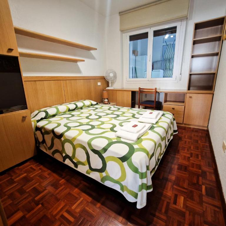 Apartamentos Meson del Barro - Alojamientos Pamplona - Four-Bedroom Apartment - 18