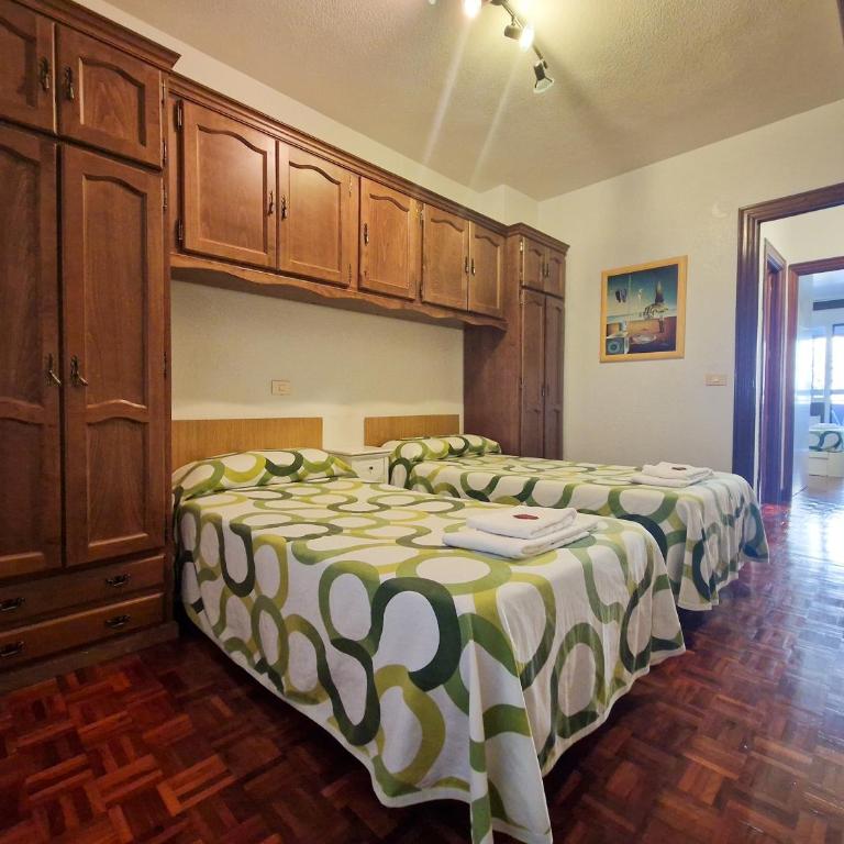 Apartamentos Meson del Barro - Alojamientos Pamplona - Four-Bedroom Apartment - 7