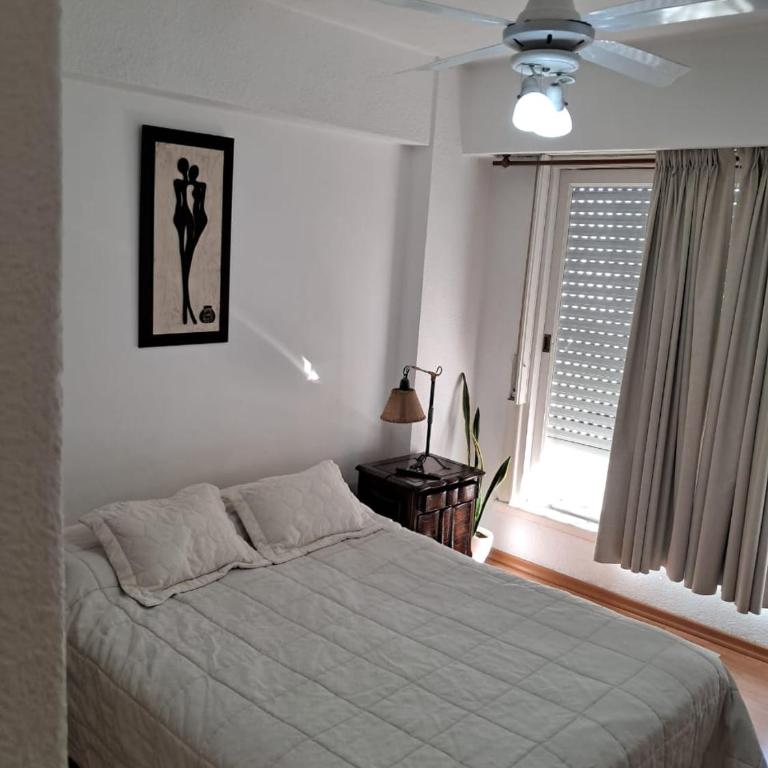 Corrientes y Luro - Apartamento de 2 dormitorios - 4