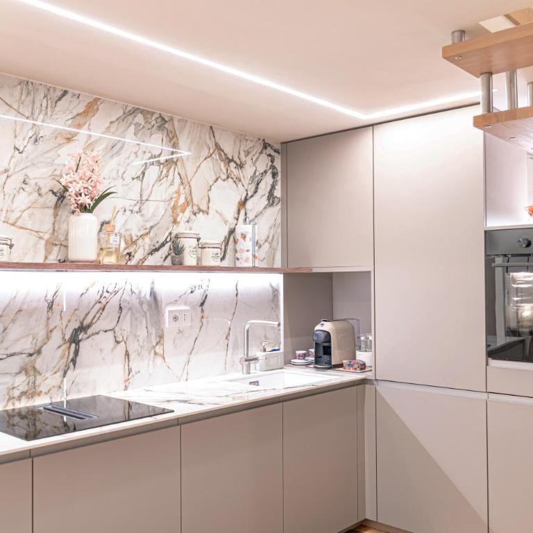 CASA LE 4 ARTI - 86Mq in Via Lagrange 43 LUXURY - One-Bedroom Apartment - 26