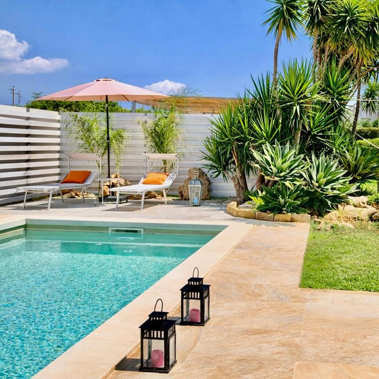 Incantevole villa con piscina e giardino a poca distanza dalle spiagge piu belle - Casa Vacanze - 2