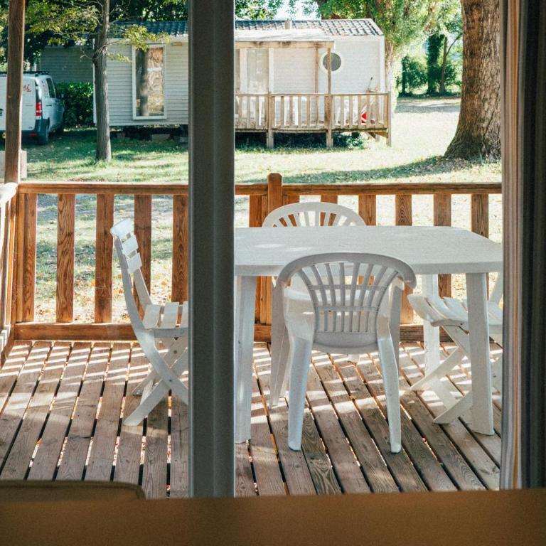 Camping Les 4 Saisons - Mobile Home - 2