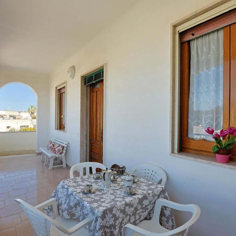 Casa Giglio 2 a soli 200 mt dalla spiaggia di Scala di Furno Porto Cesareo - Casa Vacanze - 9