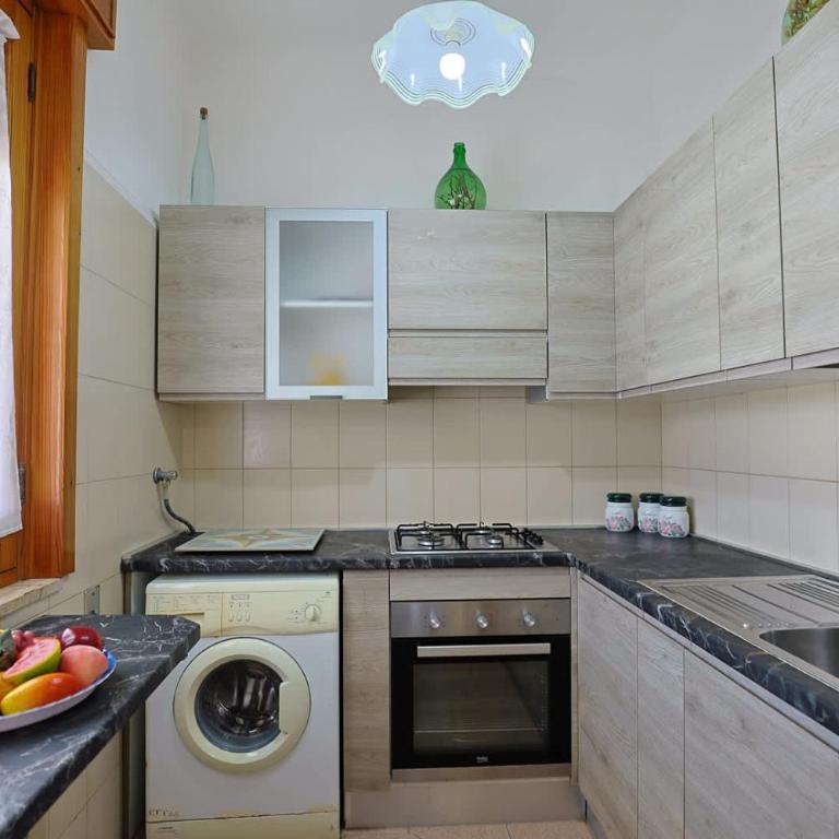 Casa Giglio 2 a soli 200 mt dalla spiaggia di Scala di Furno Porto Cesareo - Casa Vacanze - 12