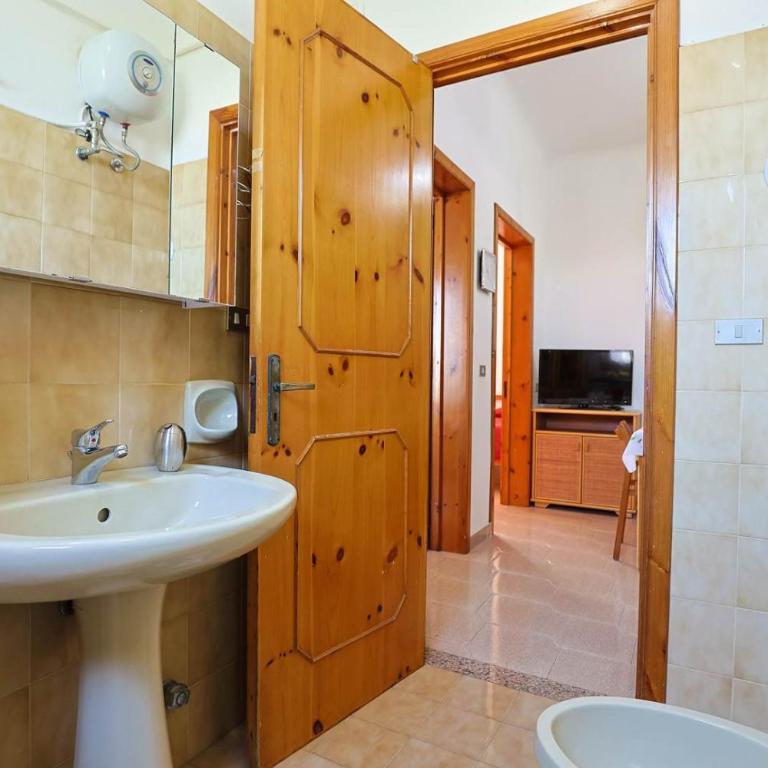 Casa Giglio 2 a soli 200 mt dalla spiaggia di Scala di Furno Porto Cesareo - Casa Vacanze - 26