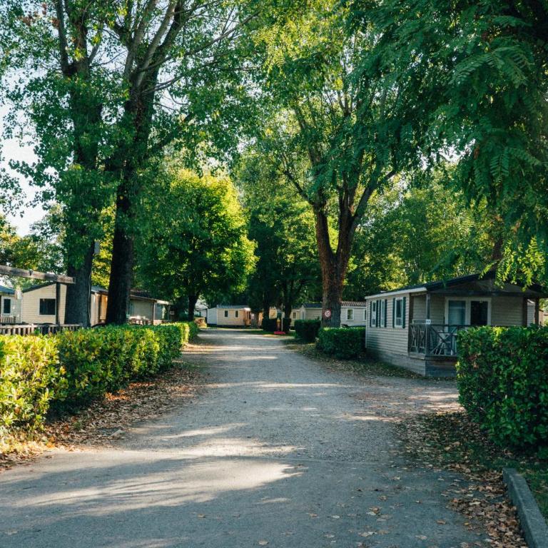 Camping Les 4 Saisons - Mobile Home - 4