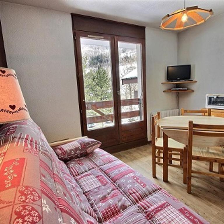 Studio 3 personnes avec piscine et animaux admis à Bourg-Saint-Maurice - Studio - 10