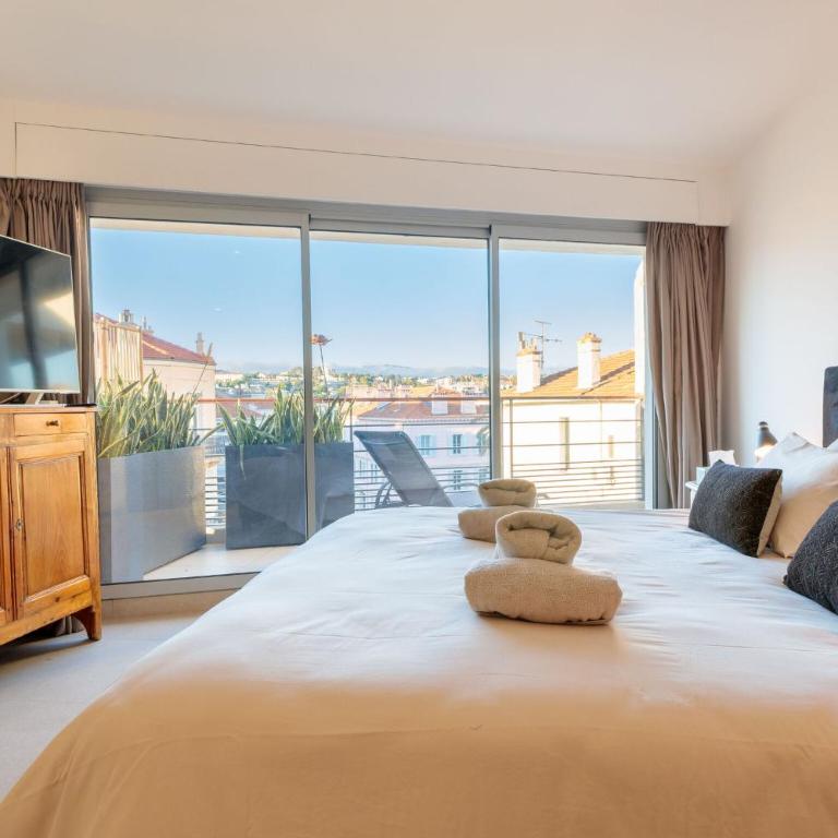 Villa Lerins 401 by Halldis - Apartment - 5