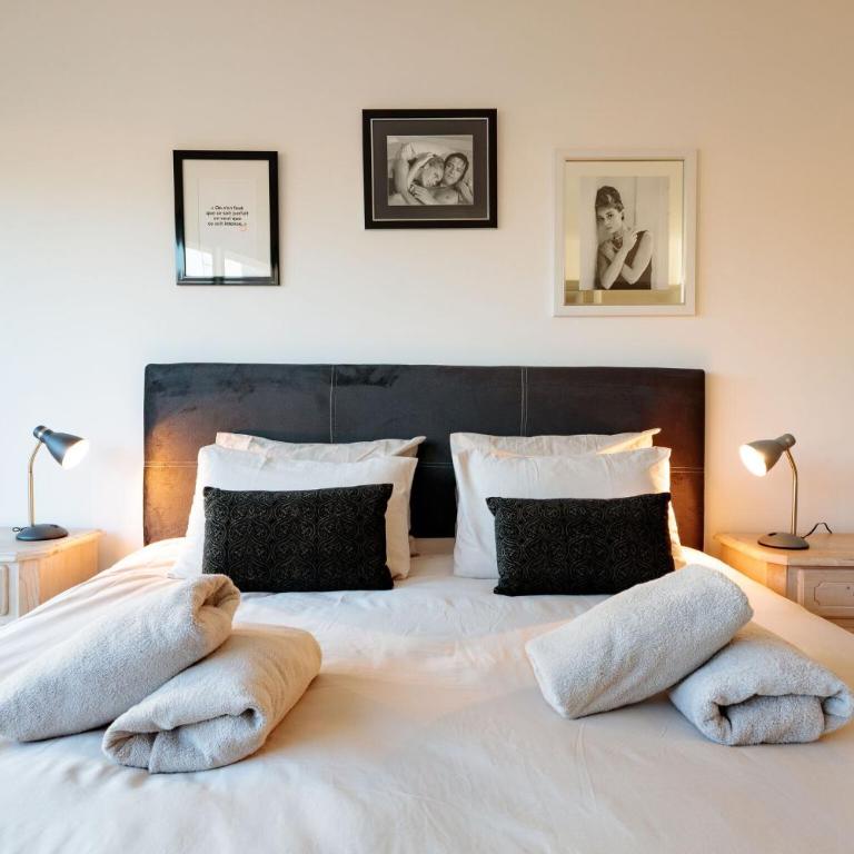 Villa Lerins 401 by Halldis - Apartment - 8