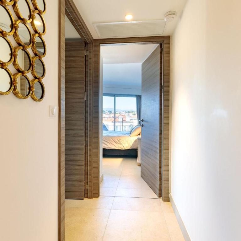Villa Lerins 401 by Halldis - Apartment - 21