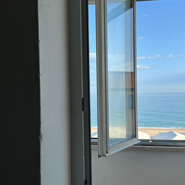 M249 - Marcelli, comoda mansarda fronte mare - Two-Bedroom Apartment - 1