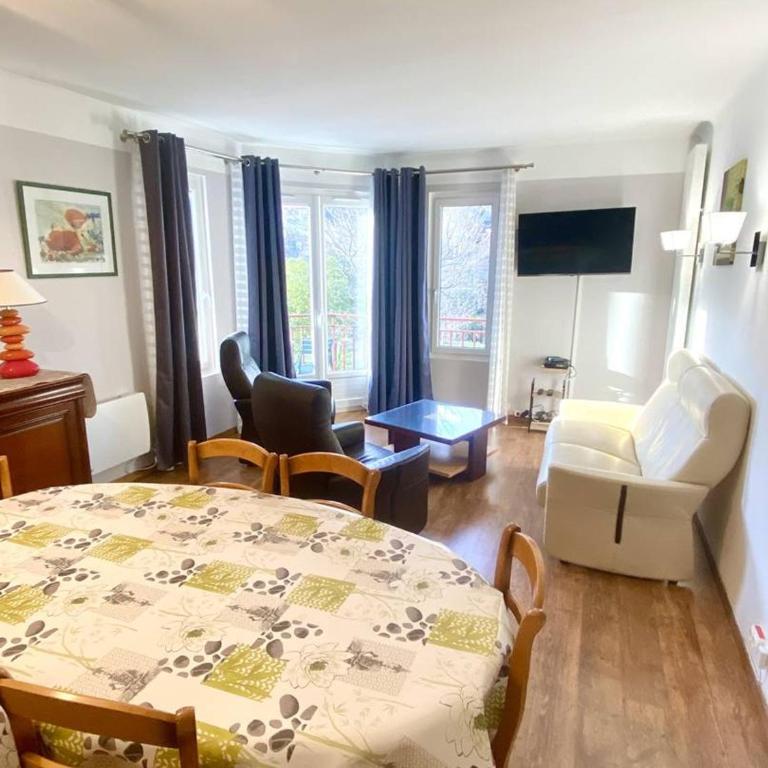 F3 moderne à Amélie-les-Bains avec parking et wifi - FR-1-703-221 - Apartment - 5