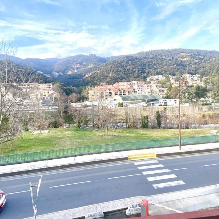 F3 moderne à Amélie-les-Bains avec parking et wifi - FR-1-703-221 - Apartment - 11