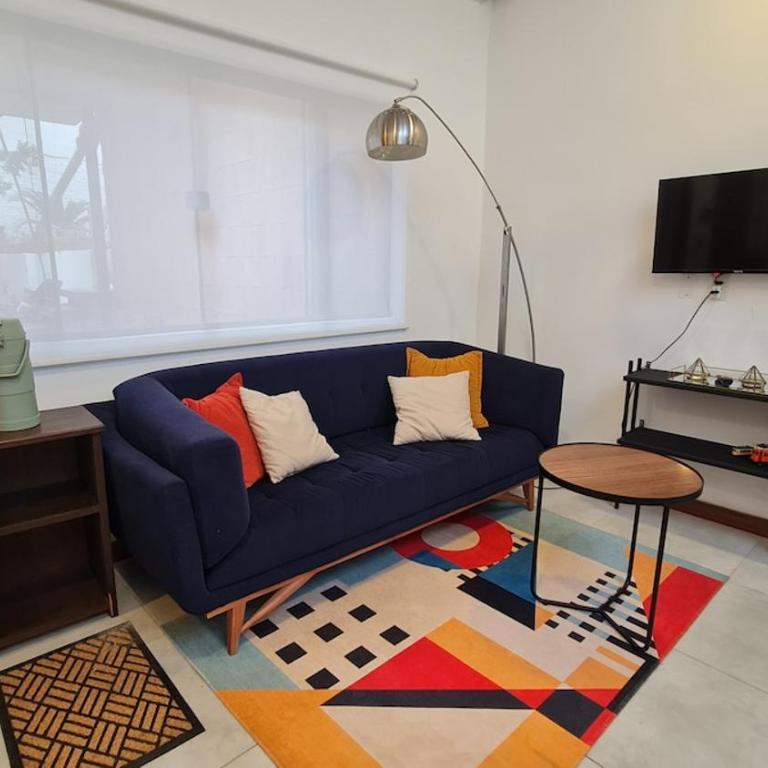 Excellent location surrounded by beautiful gardens - One-Bedroom Apartment - 1