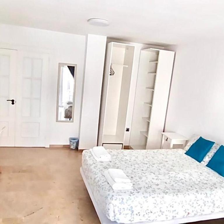 Alojamiento Bruckner - Habitación Doble Estándar con baño compartido - 5