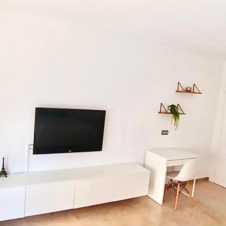 Alojamiento Bruckner - Habitación Doble Estándar con baño compartido - 6