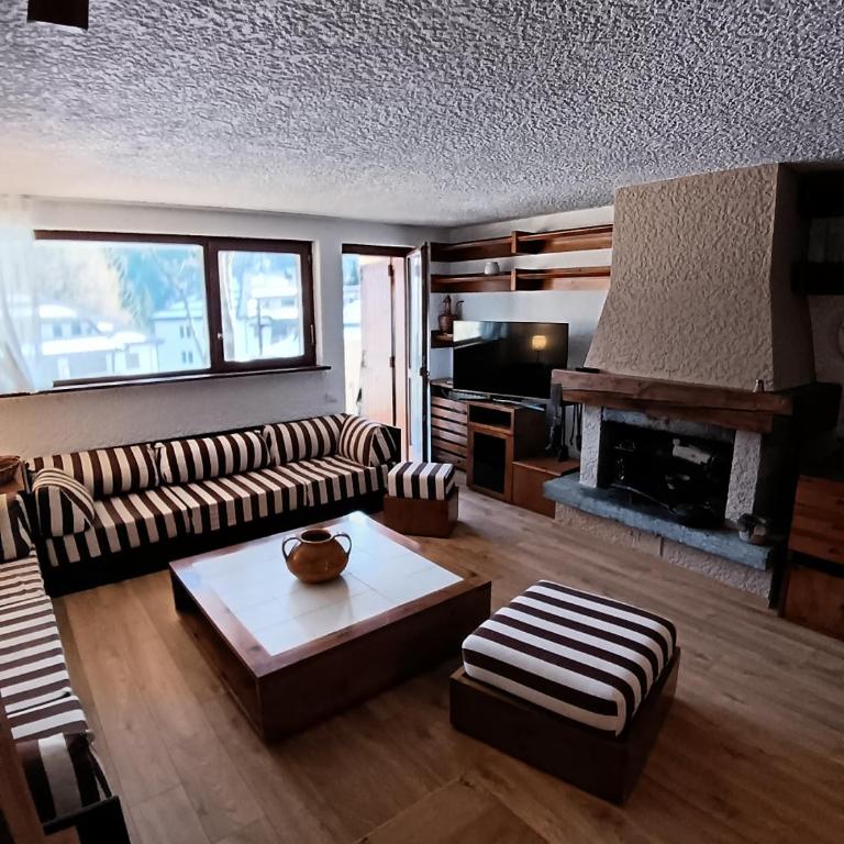 Ampio e comodo appartamento direttamente sulle piste a Folgarida - Appartamento con 4 Camere da Letto e Balcone - 12