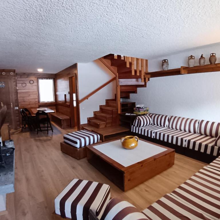 Ampio e comodo appartamento direttamente sulle piste a Folgarida - Appartamento con 4 Camere da Letto e Balcone - 13