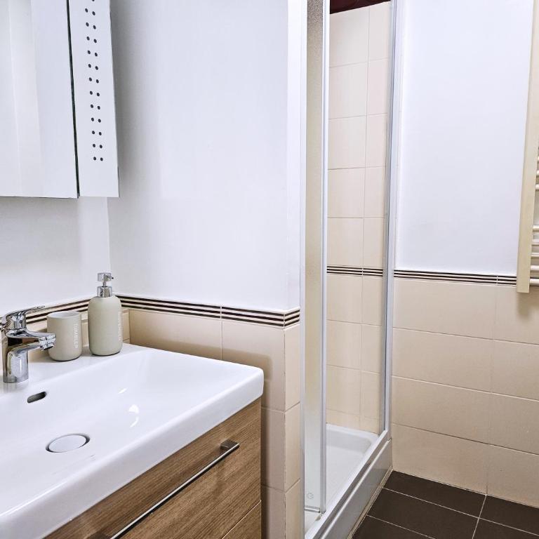 Ausoni 60 Roma San Lorenzo - Appartamento con 1 Camera da Letto - 17