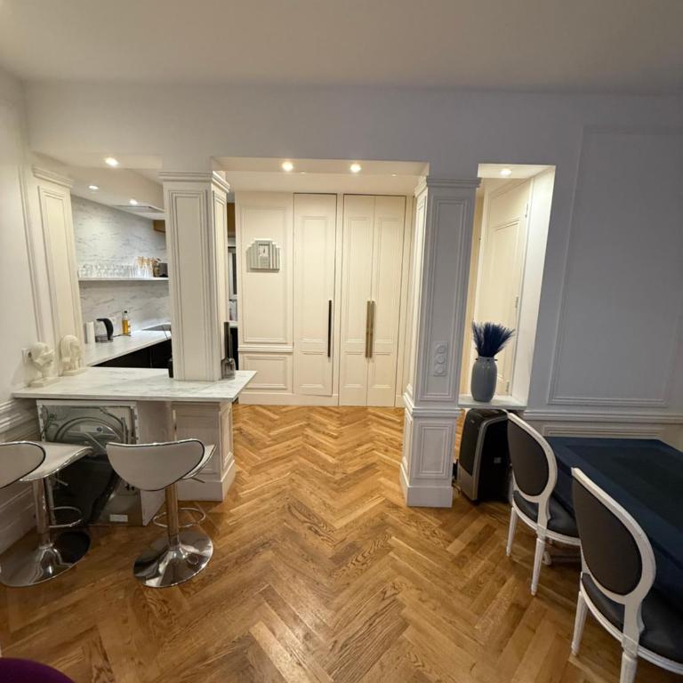 Standing Apartment - Champs Élysée - Appartement 1 Chambre - 5