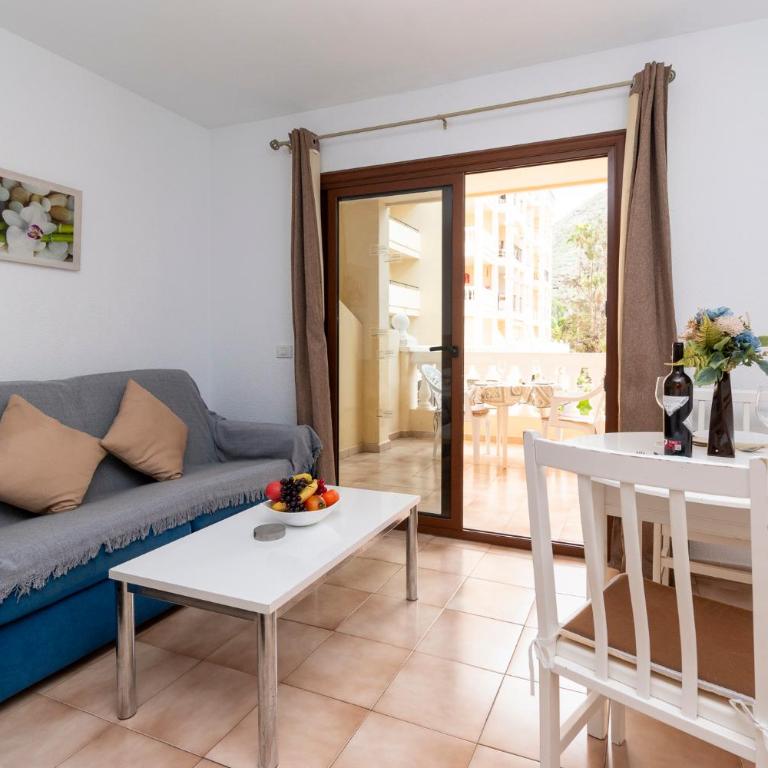 Tranquil Studio Apartment Castle Harbour - Estudio con balcón - 5