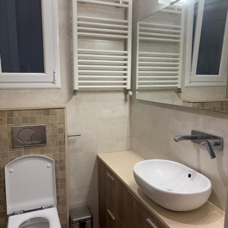 Cozy Apartment in the Center Area Sagrada Familia - Apartamento de 2 dormitorios con balcón - 9