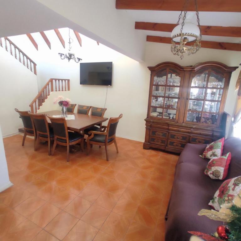 Casa para 7 o mas - Three-Bedroom House - 4