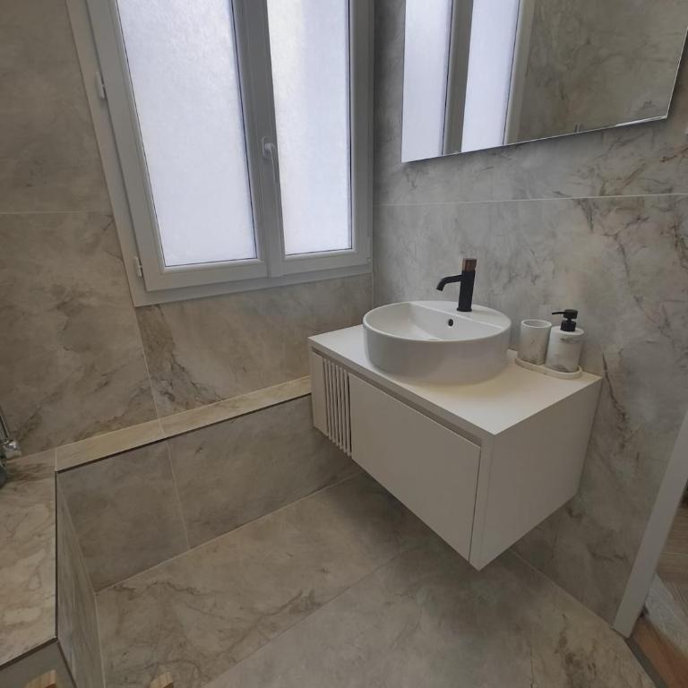 Le Royal Dijonnais - Centre Ville - Appartement 2 Chambres - 6