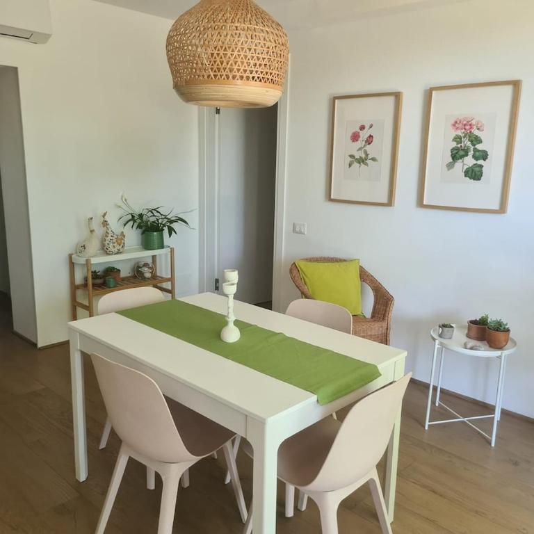 Liquidambar House - Two-Bedroom Apartment - 19